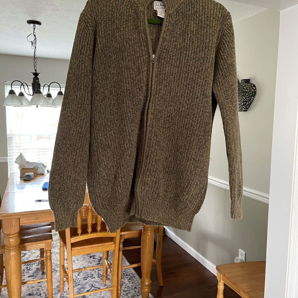 Men’s Tall Large sweater-